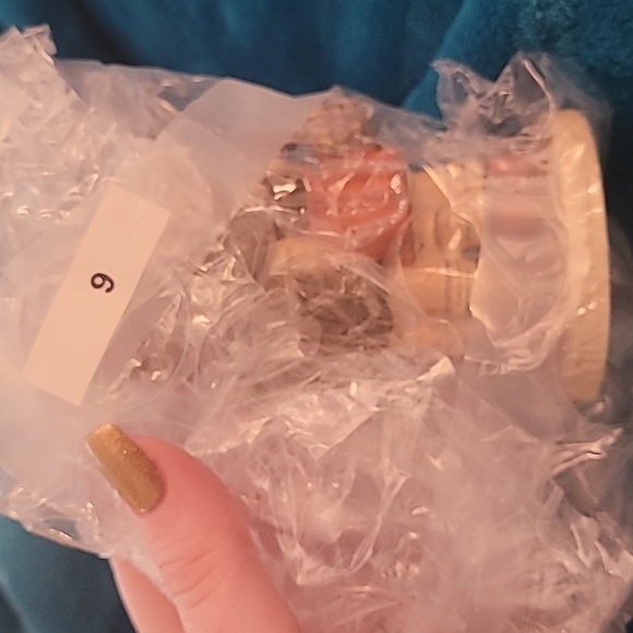 Vintage Goebel Hummel #94/3 "Surprise" 5.25" Boy and Girl With Basket - Picture 3 of 3